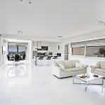 Villa Saranta Gold - Exquisite 3 Bedroom With Private Pool *