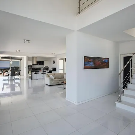 Saranta Gold - Exquisite 3 Bedroom With Private Pool And Panoramic Views * Protaras