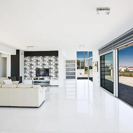 Βίλα Saranta Gold - Exquisite 3 Bedroom With Private Pool Πρωταράς