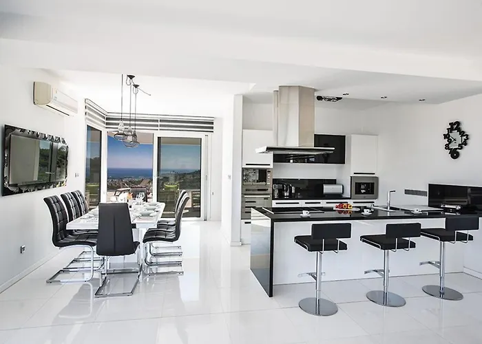 Saranta Gold - Exquisite 3 Bedroom With Private Pool Villa