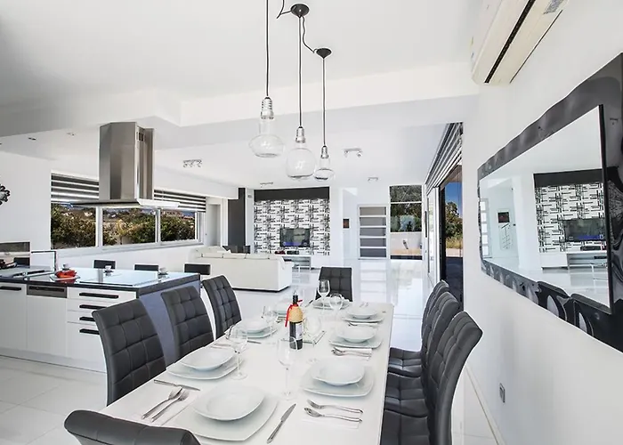 Saranta Gold - Exquisite 3 Bedroom With Private Pool Villa