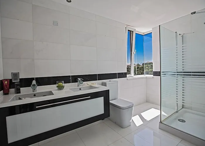 Saranta Gold - Exquisite 3 Bedroom With Private Pool Villa