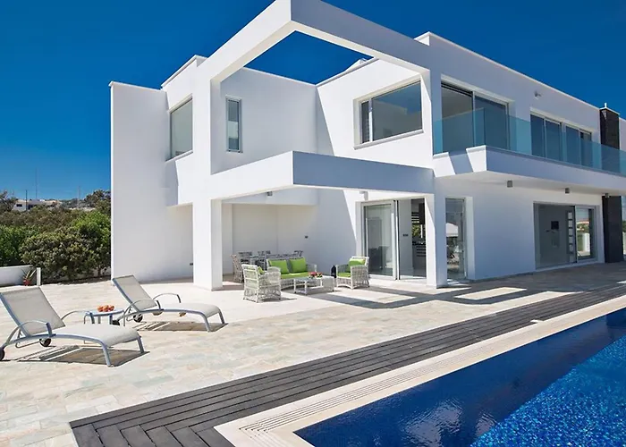 Saranta Gold - Exquisite 3 Bedroom With Private Pool Villa Protaras